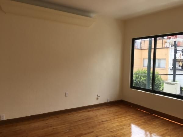 Casa En Venta Irrigacion,180 M2 Por Club Mundet