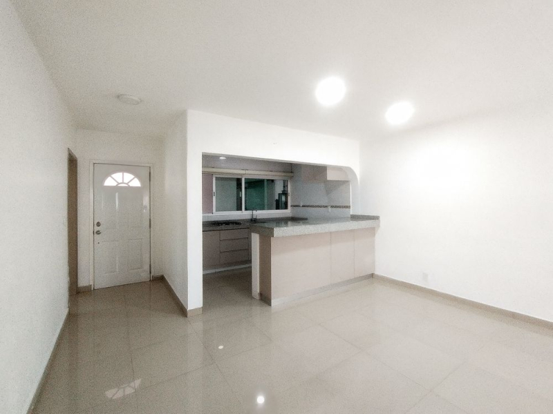 Renta Departamento Colonia Moderna, Calle Amado Nervo
