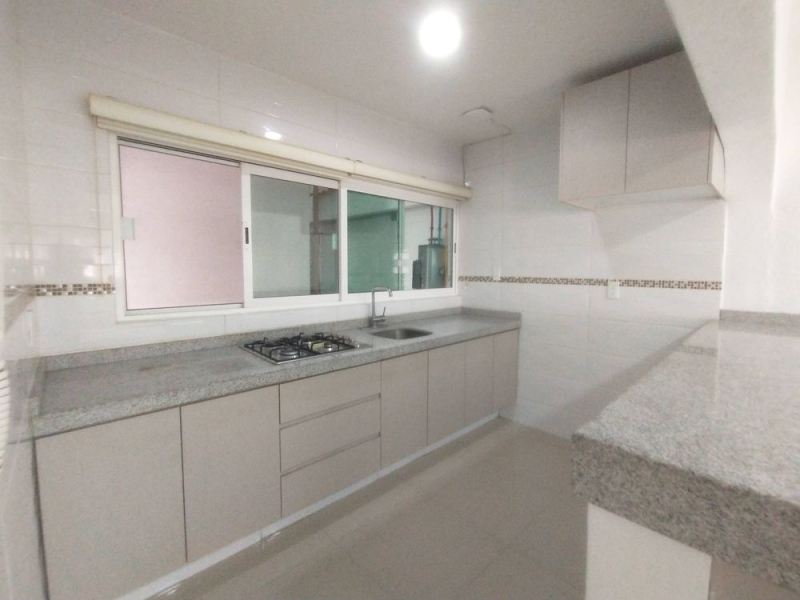 Renta Departamento Colonia Moderna, Calle Amado Nervo
