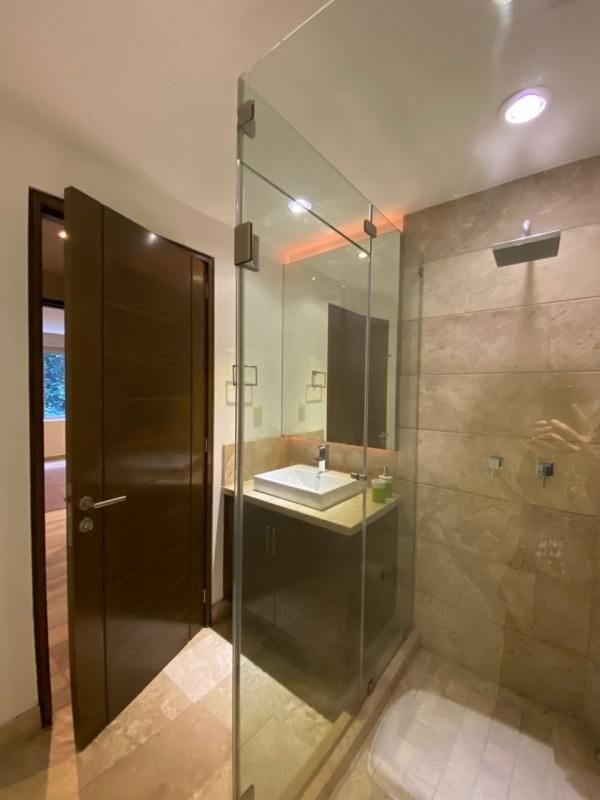 Departamento En Venta Bosques De Las Lomas,  Impecable
