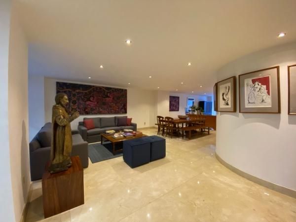 Departamento En Venta Bosques De Las Lomas,  Impecable