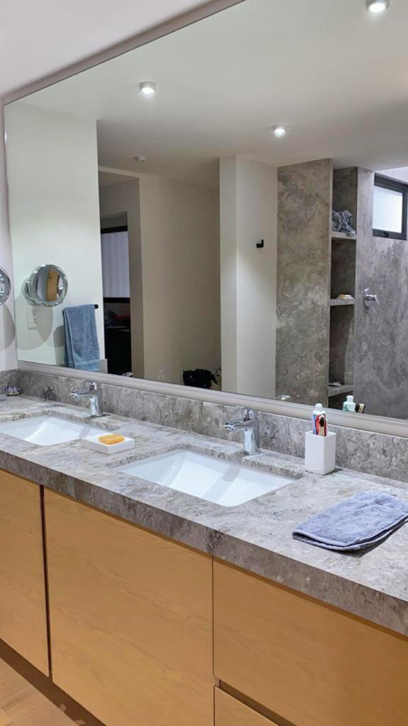 RENTA CASA EN PRIVADA LOMAS DE BEZARES