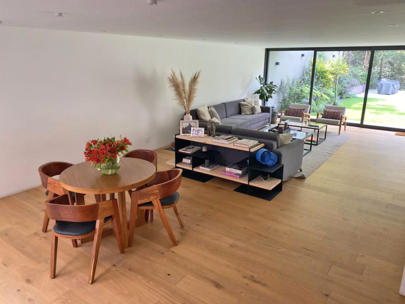 RENTA CASA EN PRIVADA LOMAS DE BEZARES