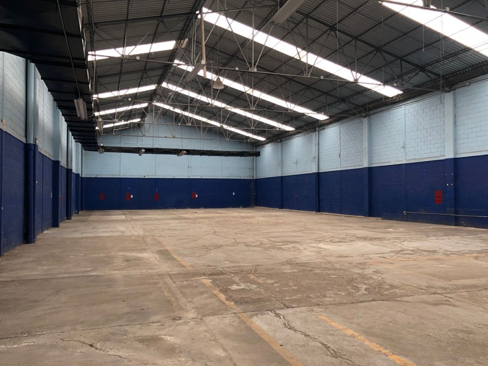 Renta Buena Bodega En Colonia Industrial Alce Blanco