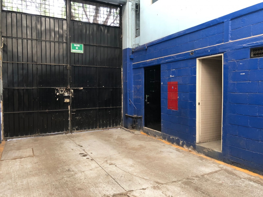 Renta Buena Bodega En Colonia Industrial Alce Blanco