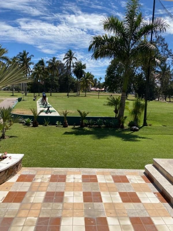 Casa En Venta, Colonia El Cid,  Mazatlán,  Muy Iluminada 