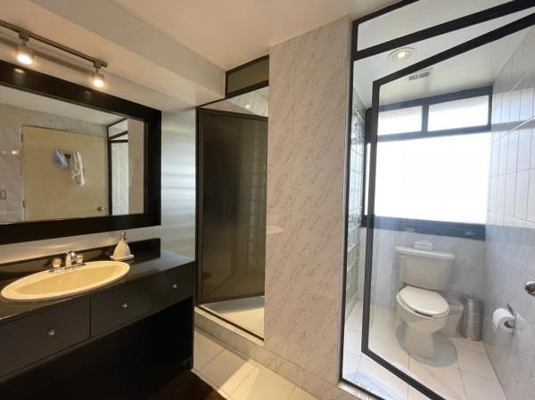 Departamento En Venta En Bosques De Las Lomas