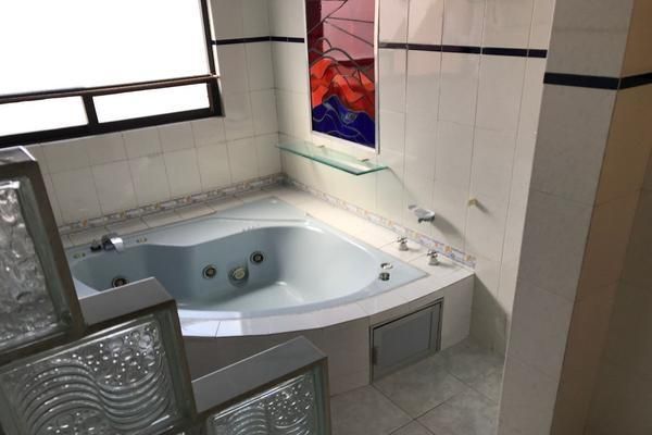 Casa En Venta En Lomas De Las Palmas