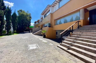 Casa en venta en Florida con Jardín