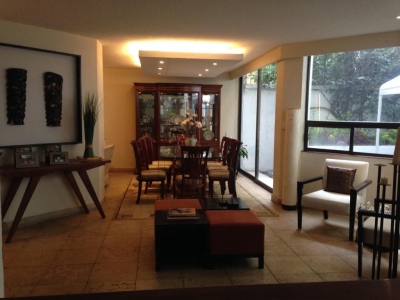 Casa en venta en Bosques CDMX