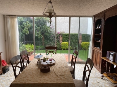 Casa en las Lomas ideal para inversion