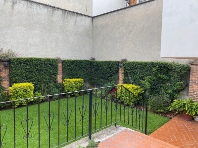 Casa en las Lomas ideal para inversion