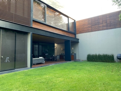 Preciosa casa en  privada en Lomas Chapultepec