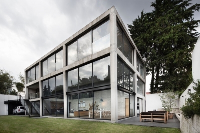Moderna residencia en venta en Bosques de las Lomas