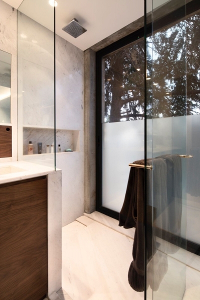 Moderna residencia en venta en Bosques de las Lomas