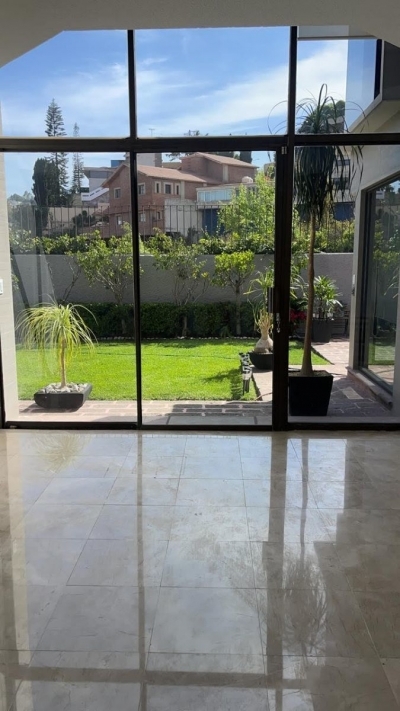 CASA REMODELADA EN BOSQUES