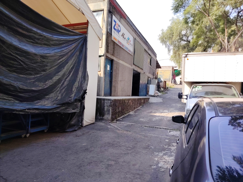 BODEGA EN VENTA EN IZTAPALAPA . 