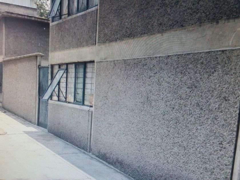 BODEGA EN VENTA EN IZTAPALAPA . 