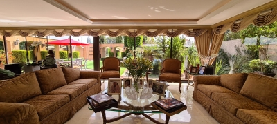 Casa en Renta en Cerrada sobre Av. De los Bosques