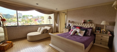 Casa en Renta en Cerrada sobre Av. De los Bosques