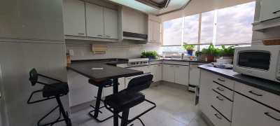 departamento con balcón en venta en lomas de chapultepec, torre quadrum