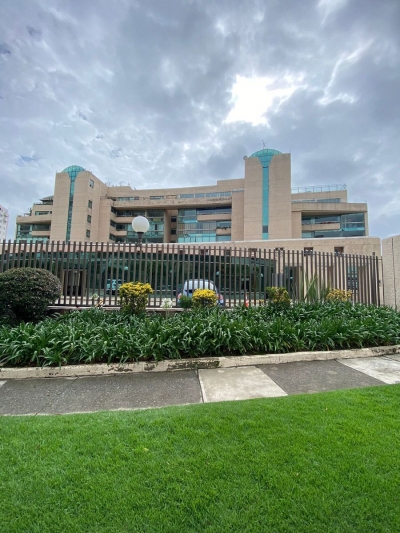 venta de hermoso departamento con una gran vista desde el piso 12 en interlomas