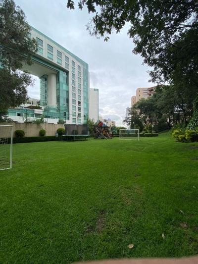 venta de hermoso departamento con una gran vista desde el piso 12 en interlomas