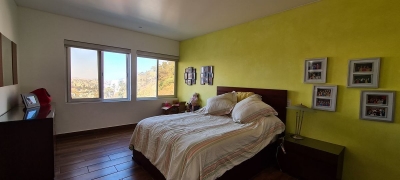 Casa con seguridad en renta en la Herradura