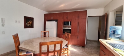Casa con seguridad en renta en la Herradura