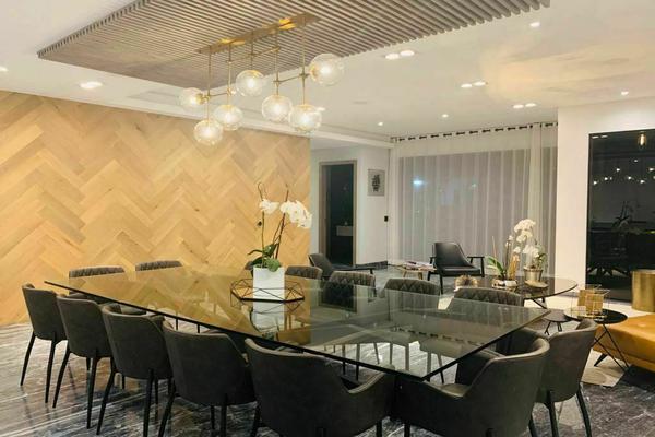 Casa amueblada en Venta en Hacienda de las Palmas, Interlomas