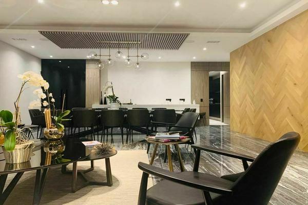 Casa amueblada en Venta en Hacienda de las Palmas, Interlomas