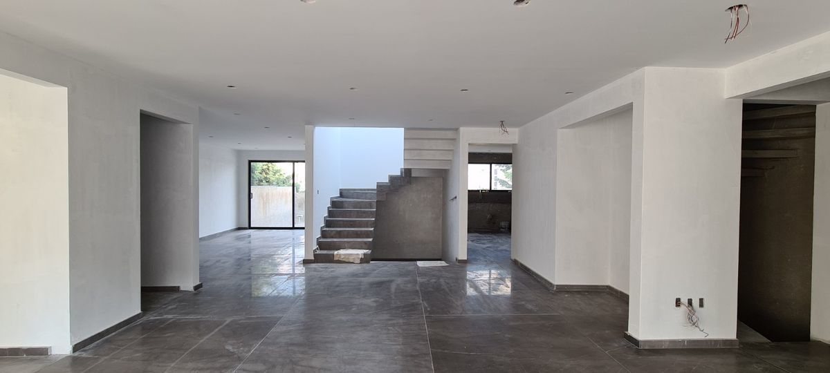 ESTRENA Casa en Interlomas en Cerrada