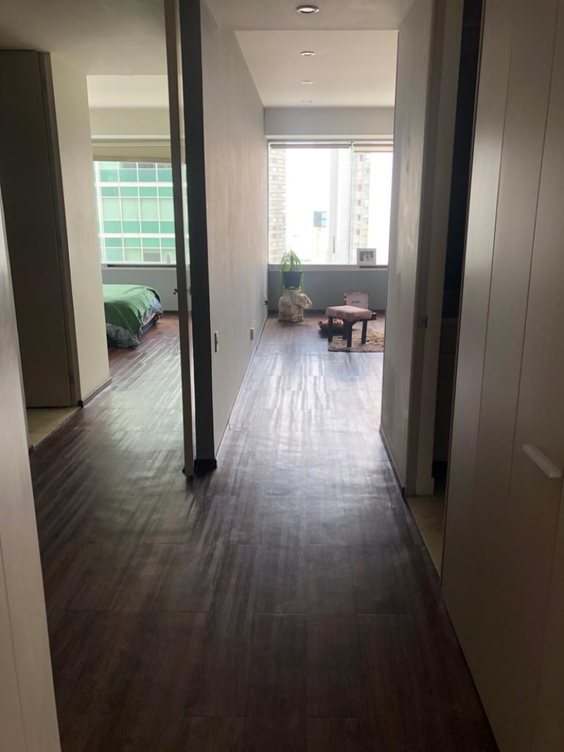 Excelente departamento en venta en Magno House Sta. Fe en piso alto. 