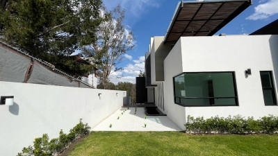 Venta/Residencia para estrenar/Bosques del Lago