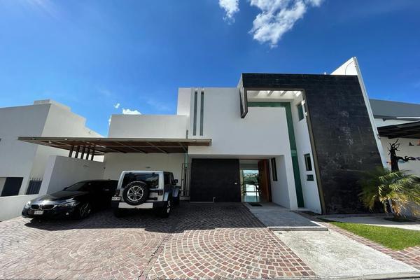 Venta/Casa/Fracc. Misión Concá