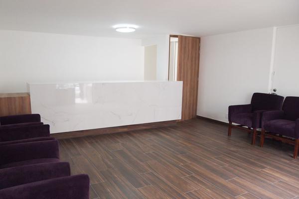 Venta o Renta/Oficina remodelada/Boulevares