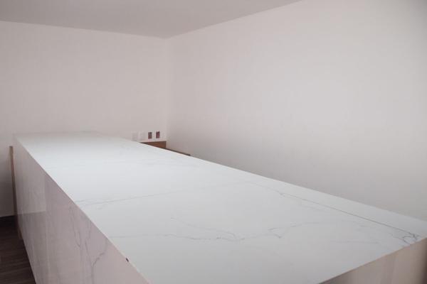 Venta o Renta/Oficina remodelada/Boulevares