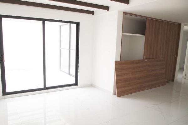 Venta o Renta/Oficina remodelada/Boulevares