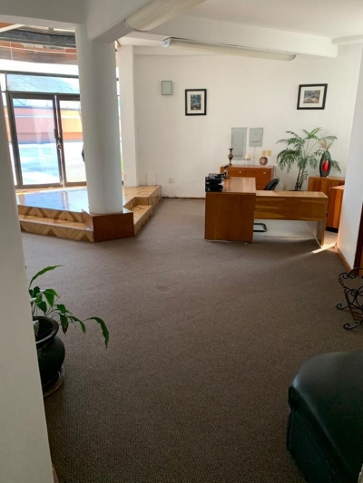 Venta o Renta/Oficina/Heliplaza