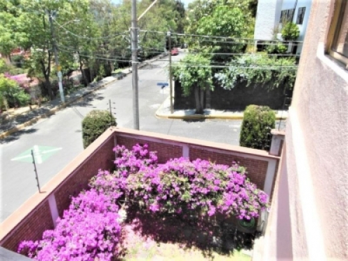 Casa En Venta En Héroes De La Revolución Cda. De Genovevo 