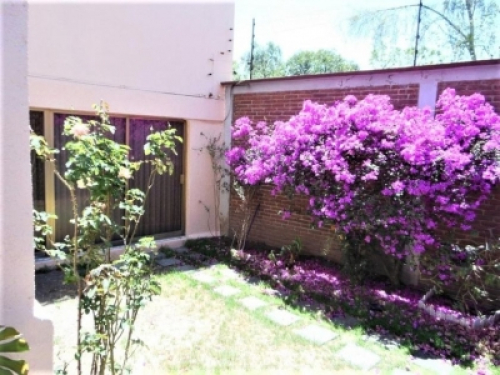 Casa En Venta En Héroes De La Revolución Cda. De Genovevo 