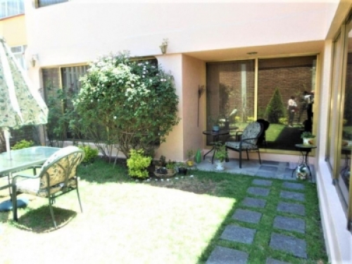 Casa En Venta En Héroes De La Revolución Cda. De Genovevo 