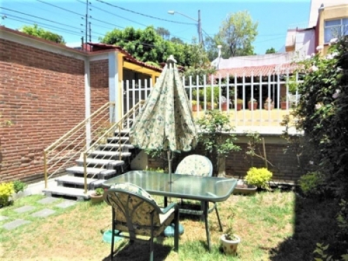 Casa En Venta En Héroes De La Revolución Cda. De Genovevo 