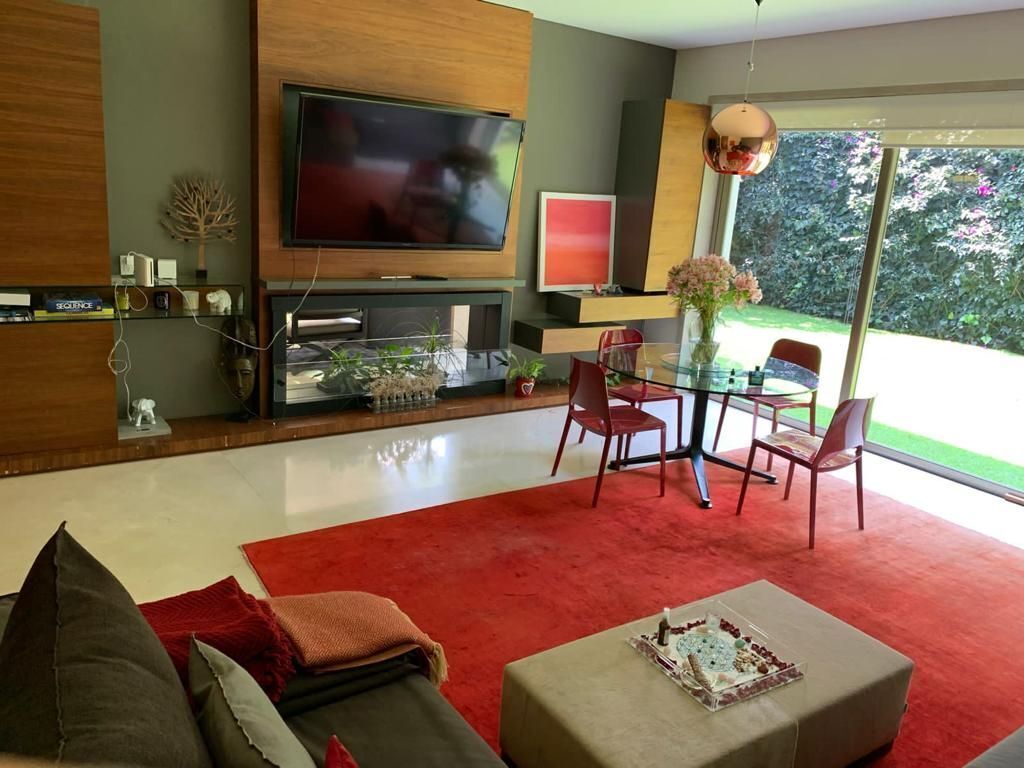 Venta de Casa en Condominio Cumbres de Santa Fe
