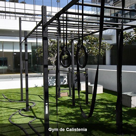 Venta de Casa en Condominio Cumbres de Santa Fe