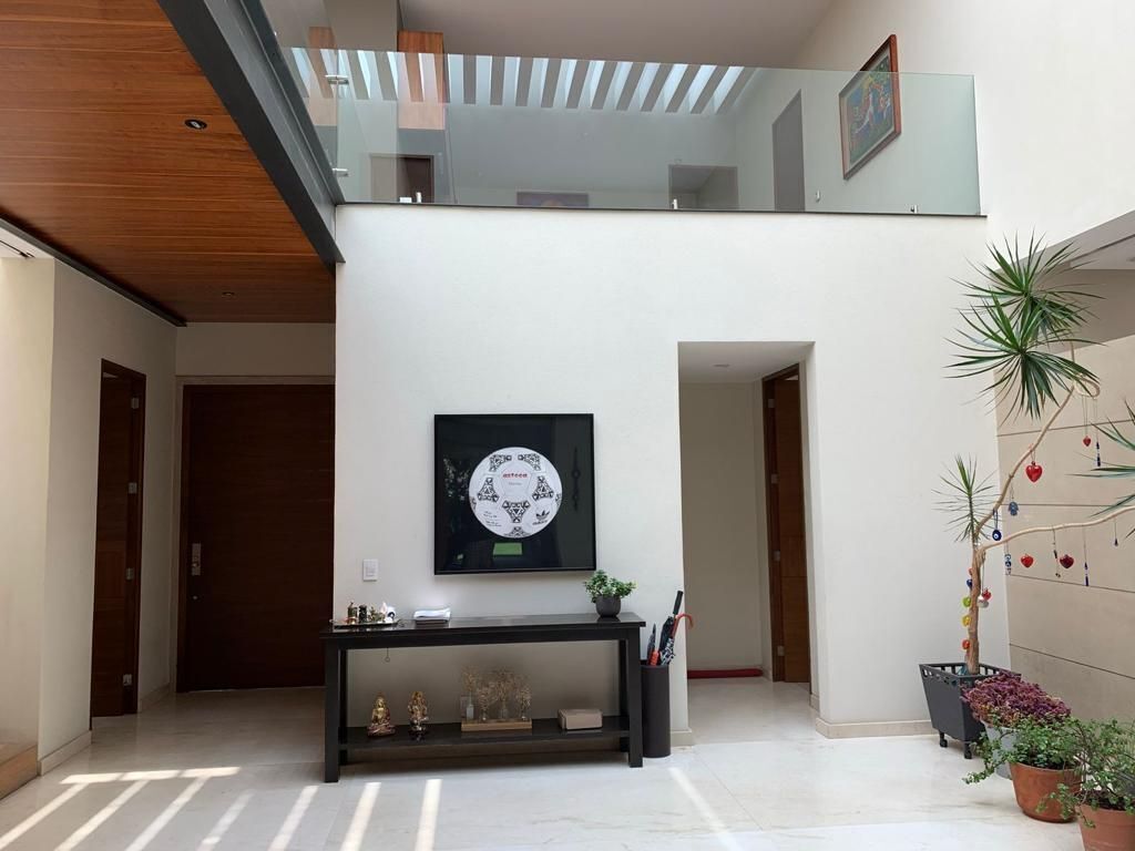 Venta de Casa en Condominio Cumbres de Santa Fe