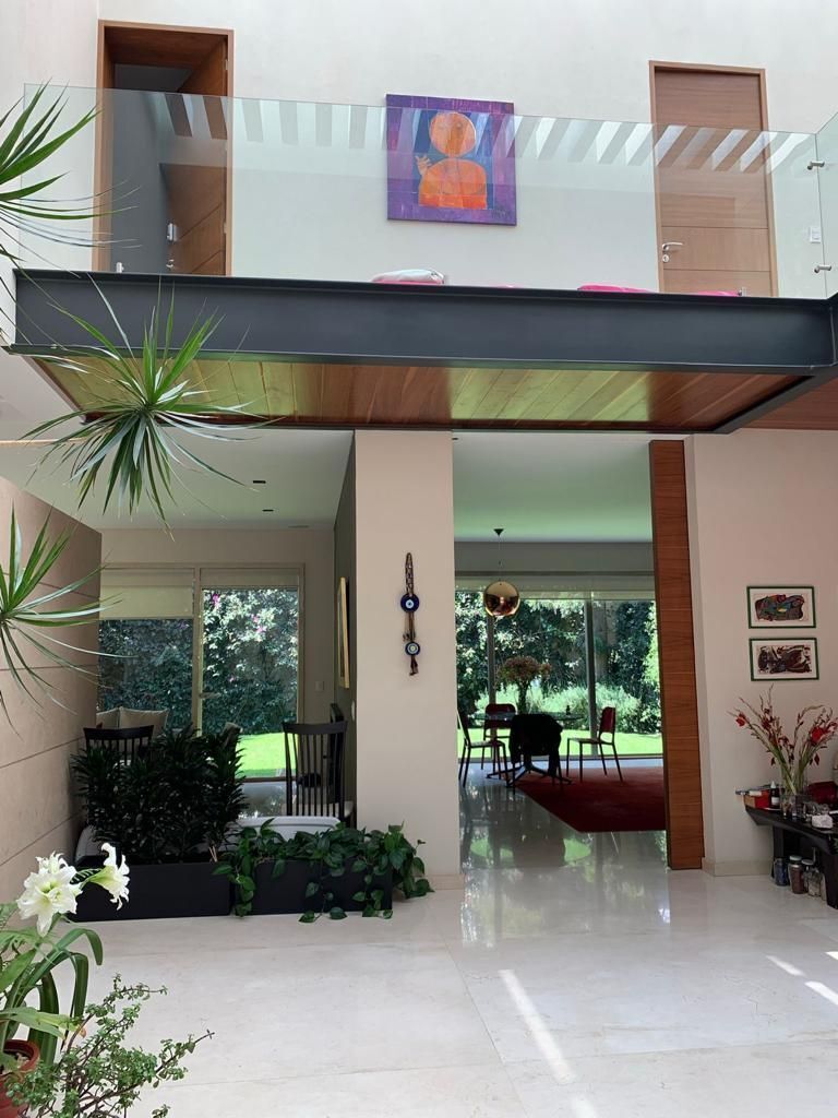 Venta de Casa en Condominio Cumbres de Santa Fe