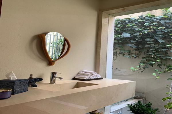 Venta de Casa en Condominio Cumbres de Santa Fe