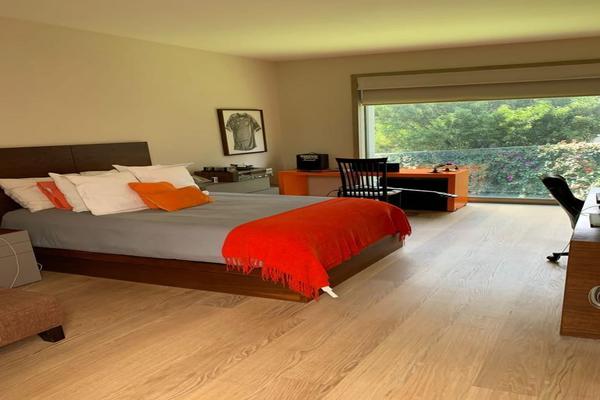 Venta de Casa en Condominio Cumbres de Santa Fe
