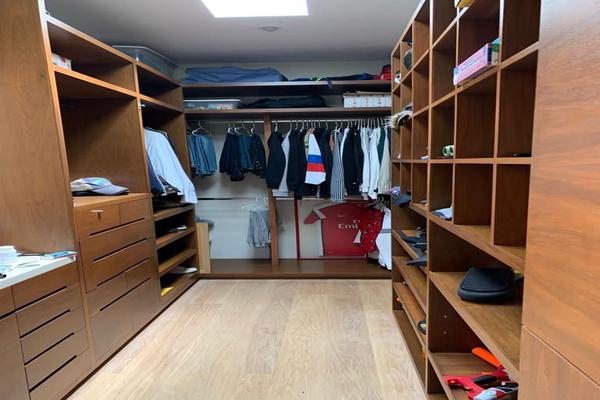Venta de Casa en Condominio Cumbres de Santa Fe